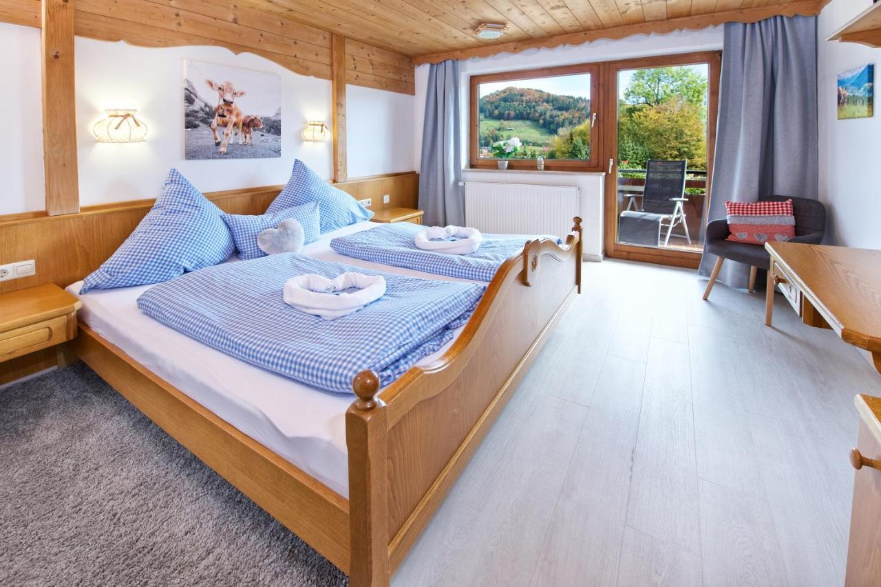 Ferienwohnungen Am Schlossberg Oberstaufen Esterno foto