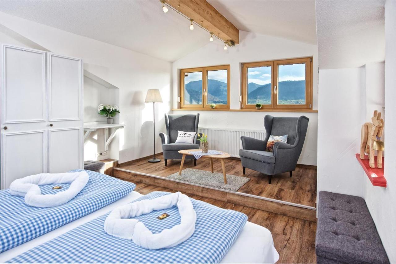 Ferienwohnungen Am Schlossberg Oberstaufen Esterno foto